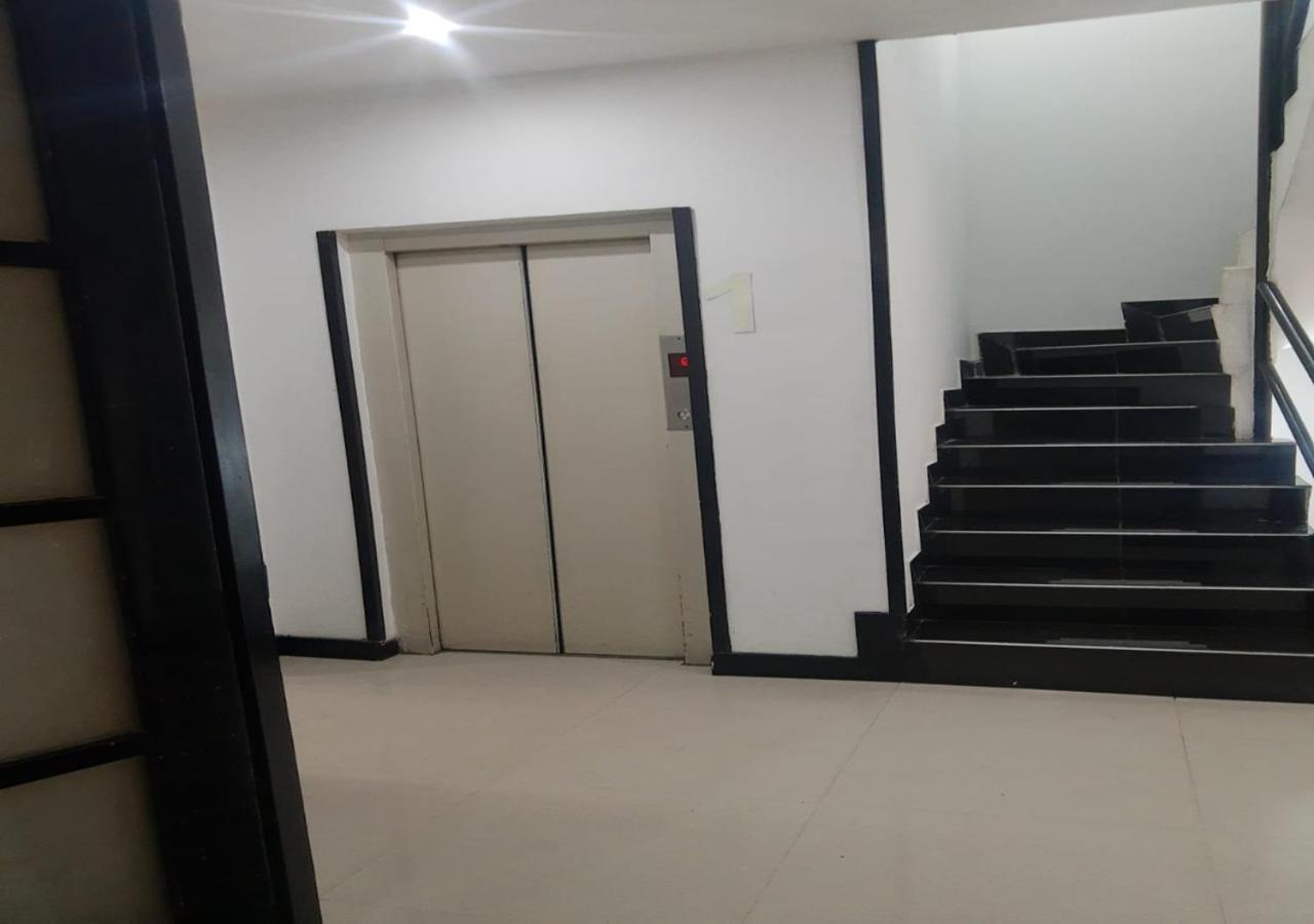 Tower - Embajada Americana Ξενοδοχείο Μπογκοτά Εξωτερικό φωτογραφία